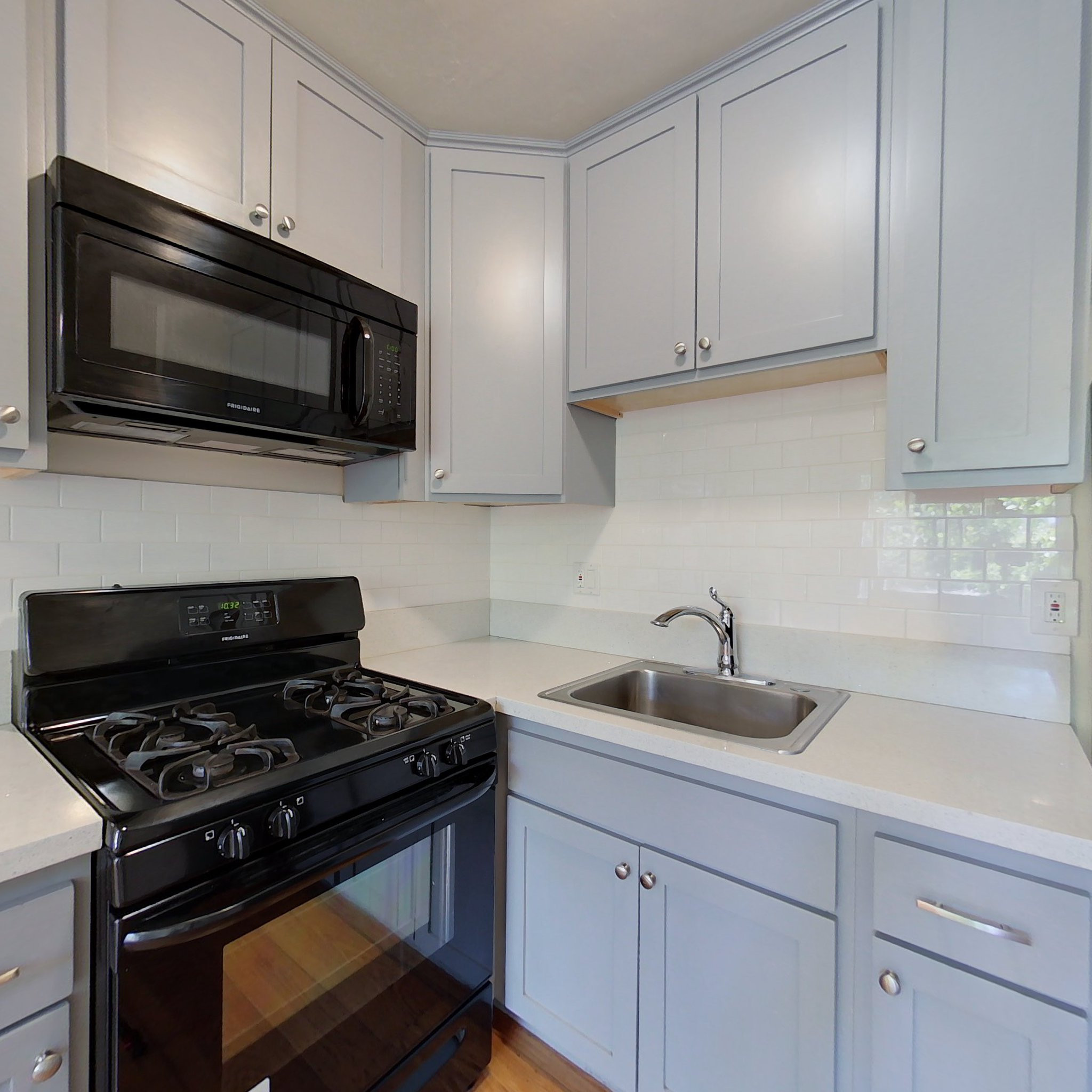 2501 Benvenue Ave. -31